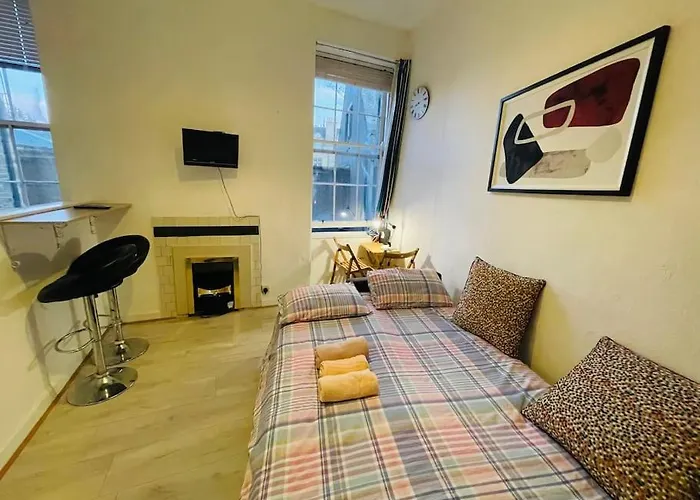 City Studio Flat West Toll Cross